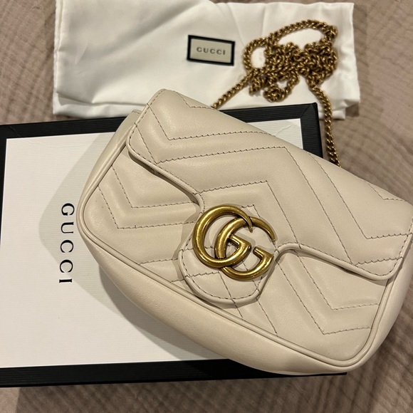 GG MARMONT LEATHER SUPER MINI BAG - Picture 4 of 10